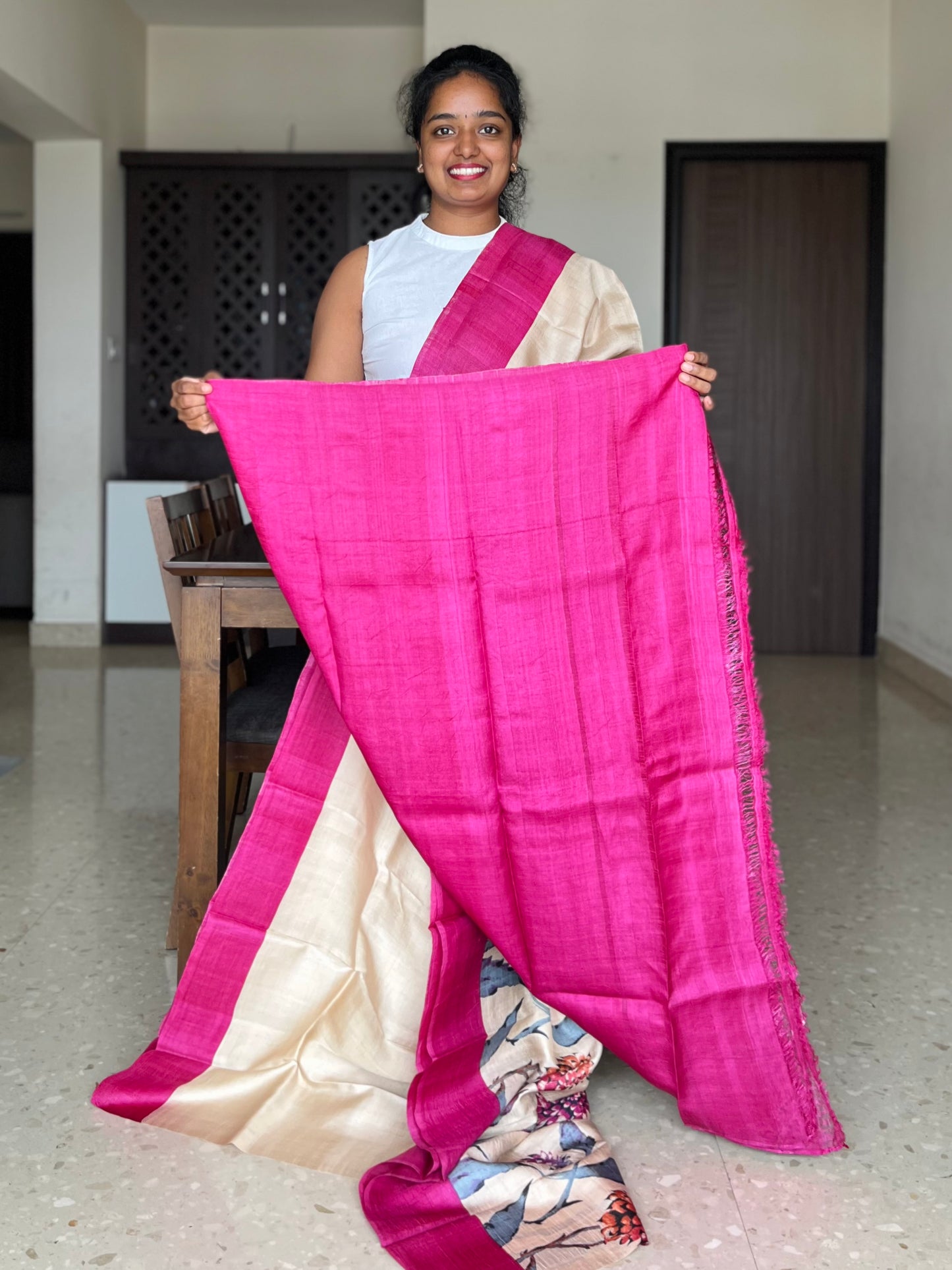 Cream and Magenta Tussar Silk Saree with Printsr