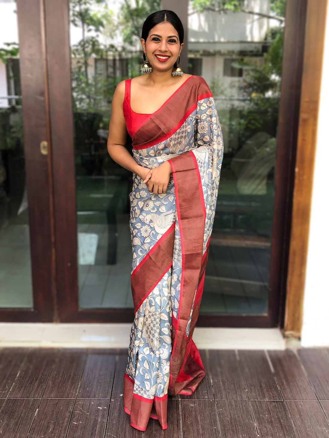 Unveiling Elegance: A Guide to Tussar Silk Saree Draping Styles
