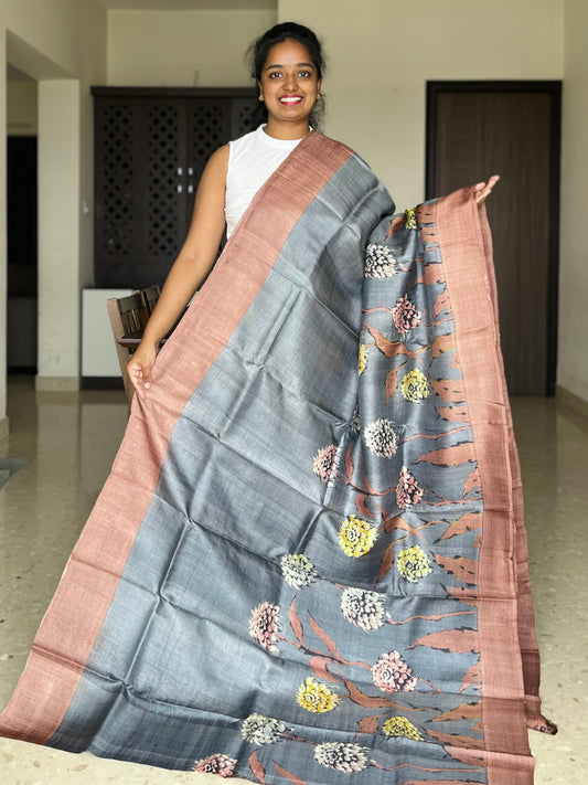 Brown and Grey Tussar Silk Saree with Printsr
