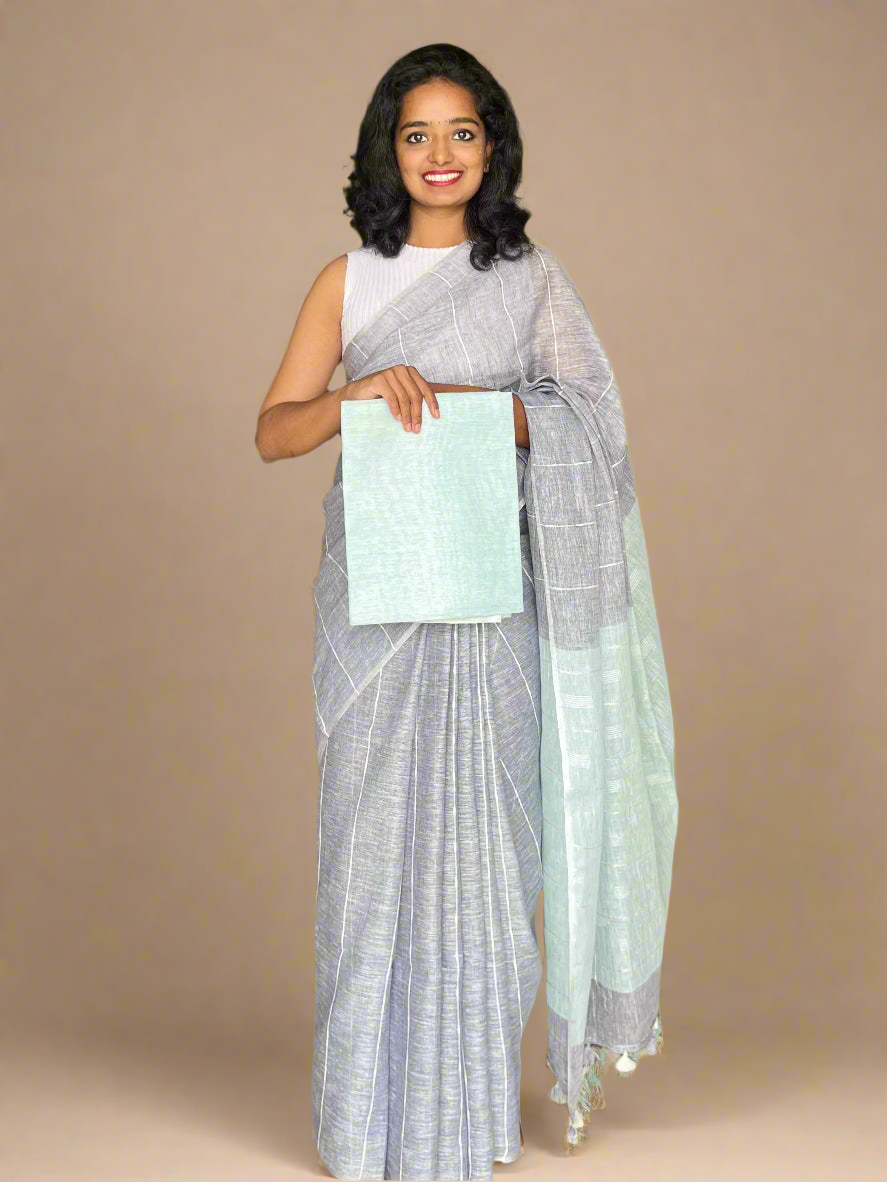 Grey Linen Saree With Ice Blue Pallu