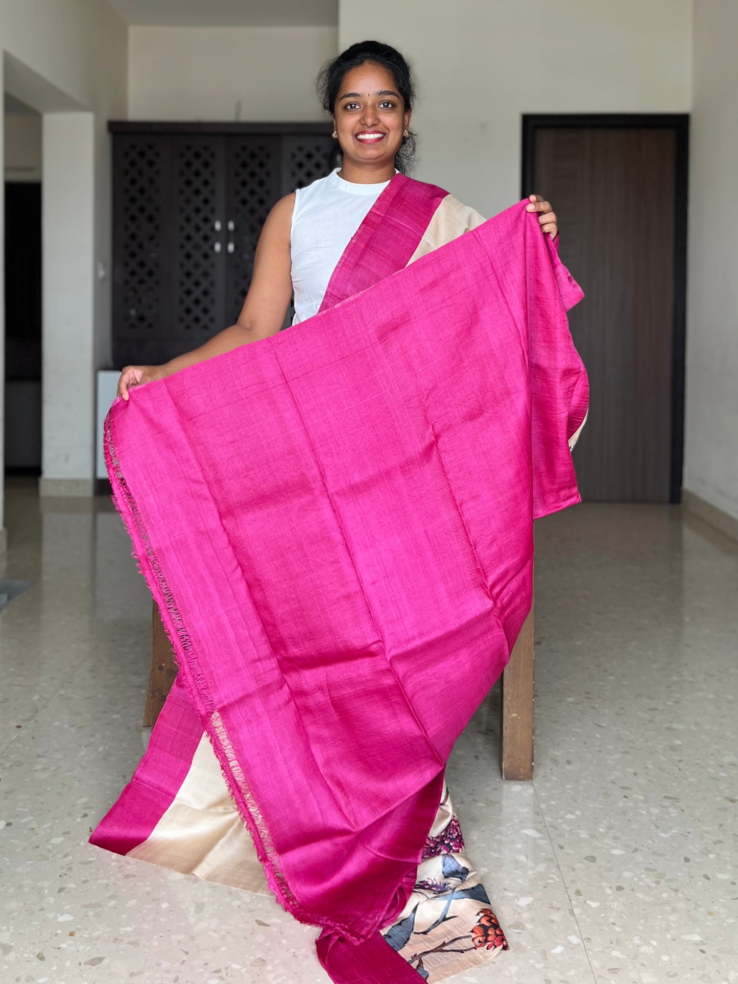 Cream and Magenta Tussar Silk Saree with Printsr