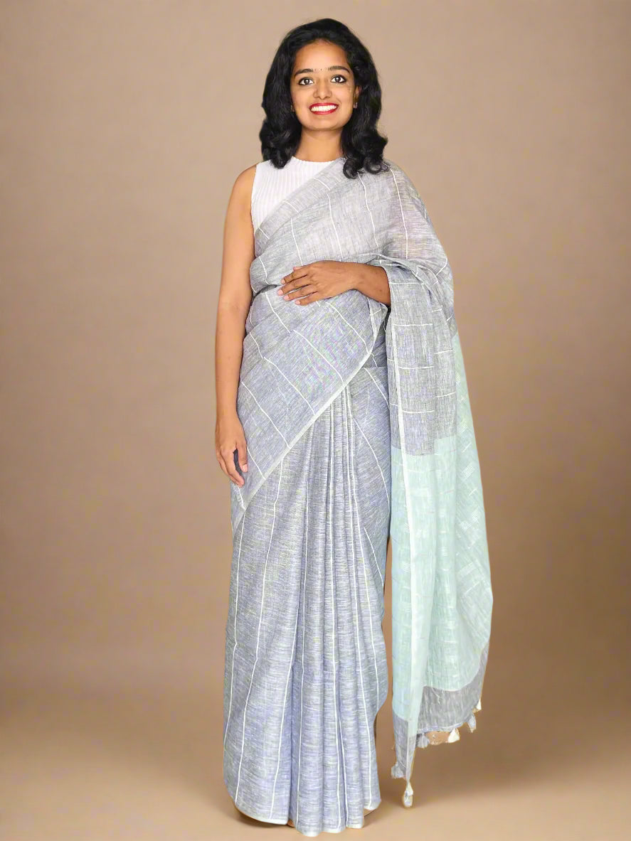 Grey Linen Saree With Ice Blue Pallu